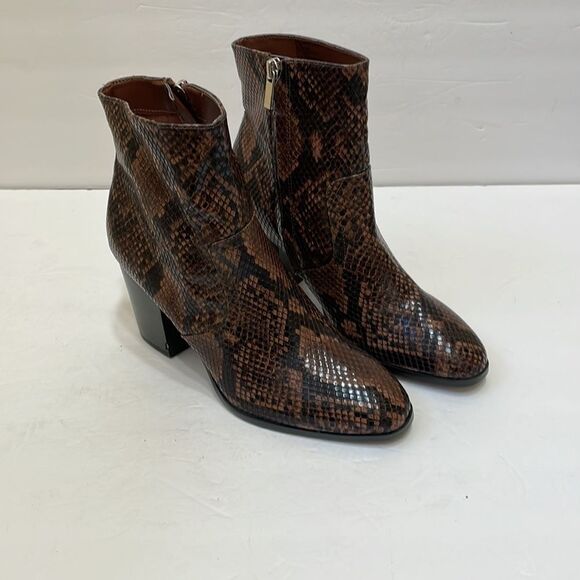 NEW WITHOUT TAGS STEVE MADDEN DALLAS BOOTIES IN REPTILE FAUX LEATHER - Picture 1 of 7